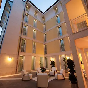 Residenza Agnello D'oro 3*, Bussolengo Italia